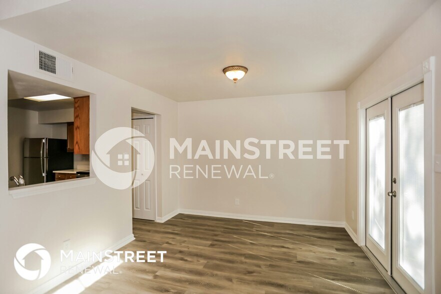 Building Photo - 5311 Pocassett Dr