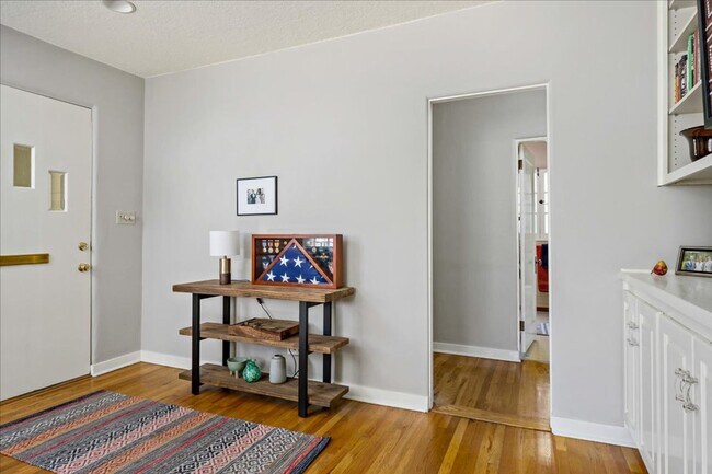 Building Photo - Rare North End Home for Rent