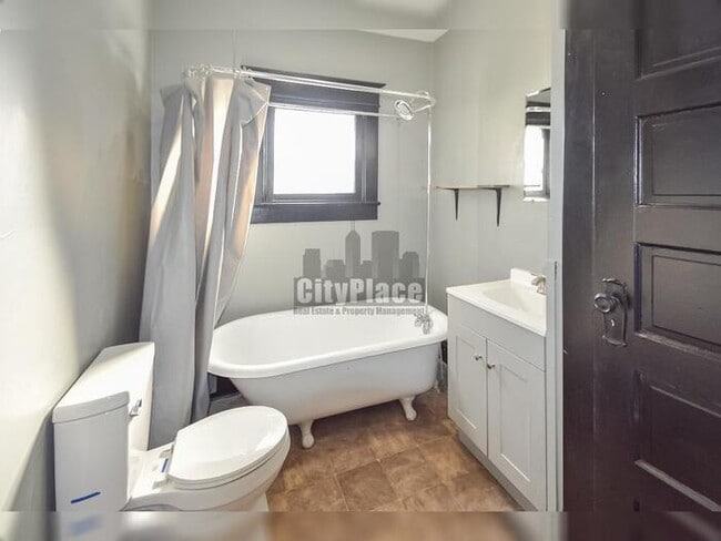 Building Photo - 117 N Euclid Ave