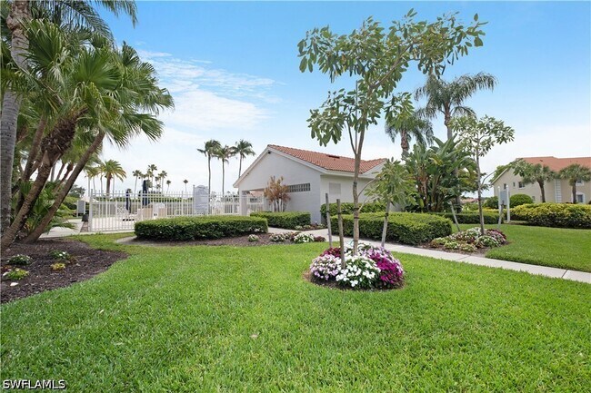 Building Photo - 7791 Esmeralda Way