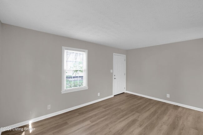 Building Photo - 1927 S 28th St