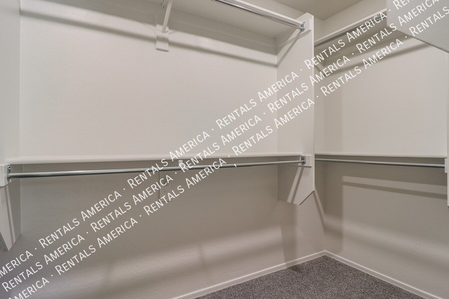 Building Photo - 16267 W La Ventilla Way