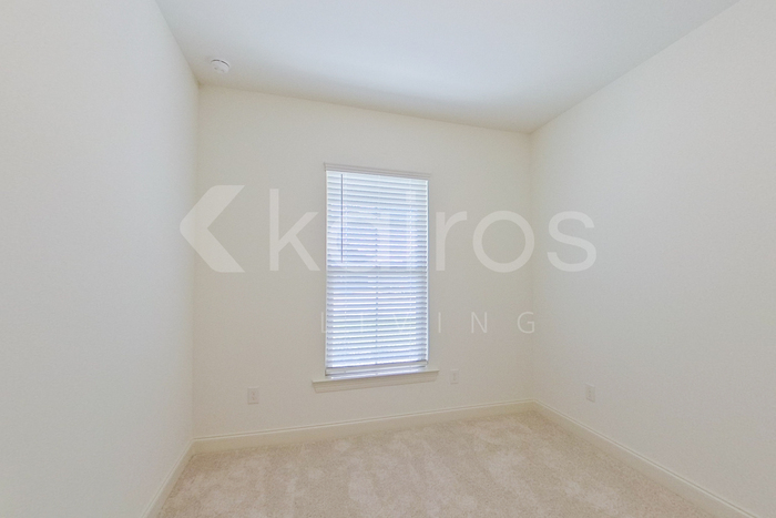 Building Photo - 108 Gilded Ln