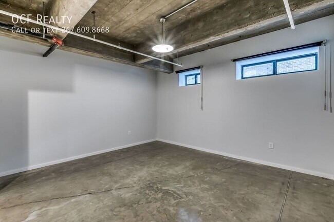 Building Photo - 4800 Brown St