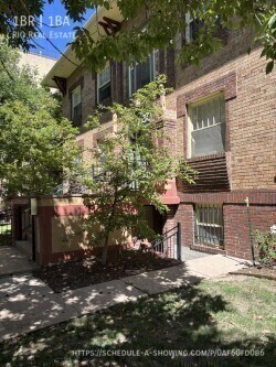 Building Photo - 1030 N Pearl St