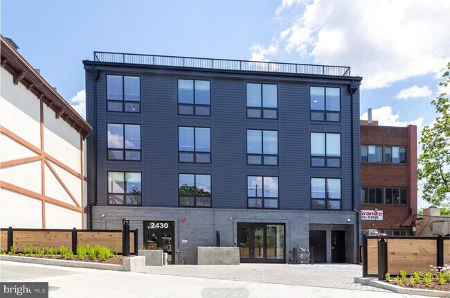 Building Photo - 2415 37th St NW