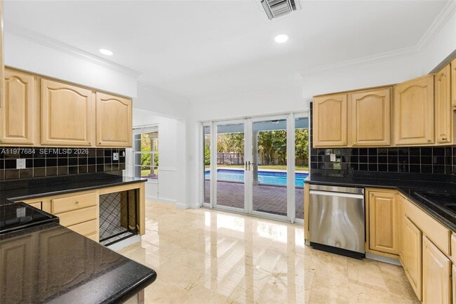 Building Photo - 7255 SW 125th St