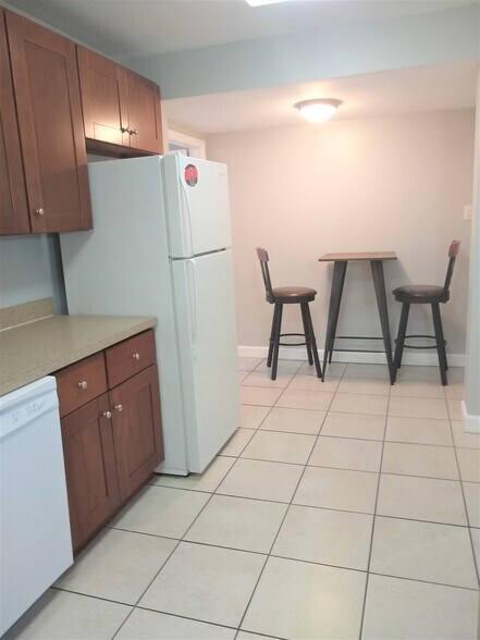 Building Photo - 3906 W Carmen St