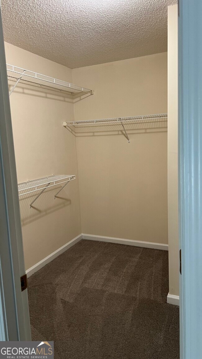 Building Photo - 4932 Antelope Cove