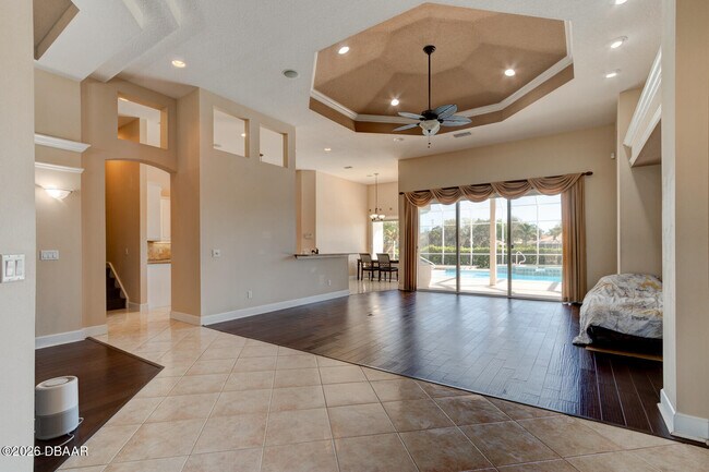 Building Photo - 6101 Sanctuary Garden Blvd