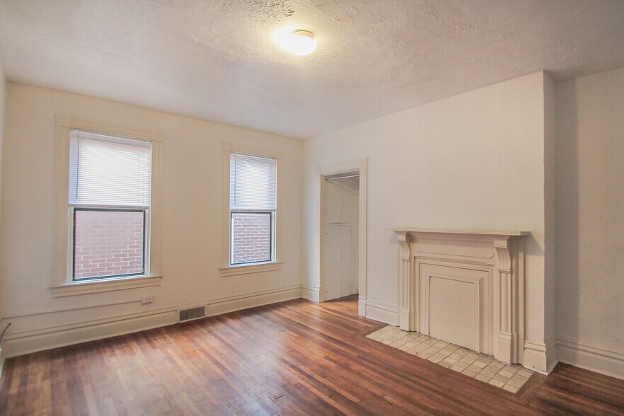 Building Photo - 435 Franklin Ave