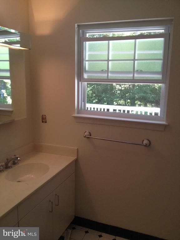 Building Photo - 7017 Murray Ln