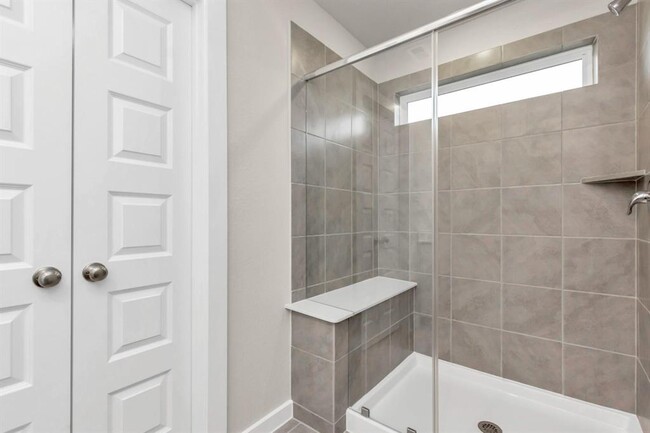 Building Photo - 17407 Bluemink Ln