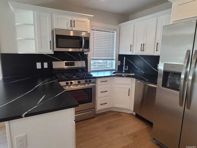 Building Photo - 75 Fire Island Ave