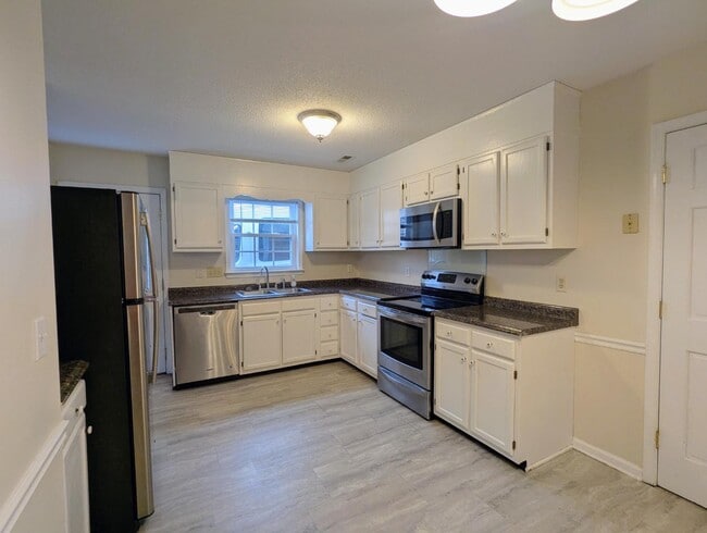 Building Photo - 2108 Terrywood Rd