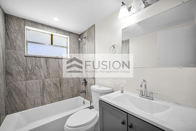 Building Photo - 881 SW 74th Terrace