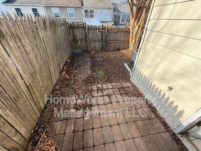 Building Photo - 6411 Jefferson Pl