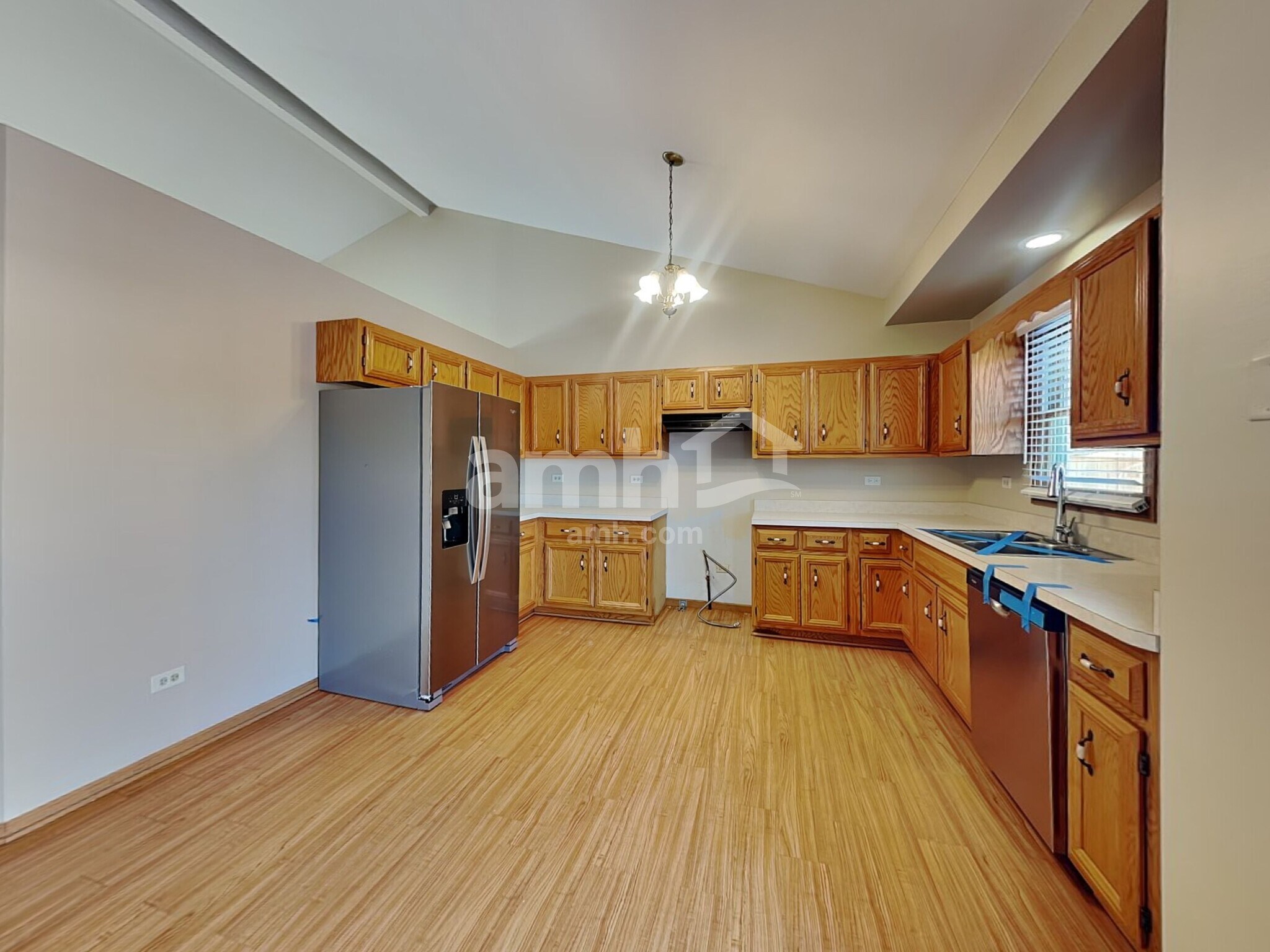 Building Photo - 6511 Benich Ln