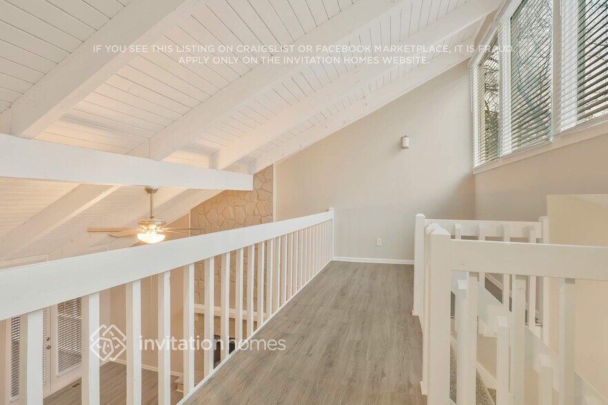 Building Photo - 310 Homestead Cir NW