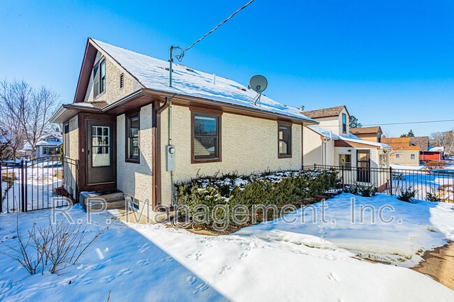 Building Photo - 1629 Watson Ave