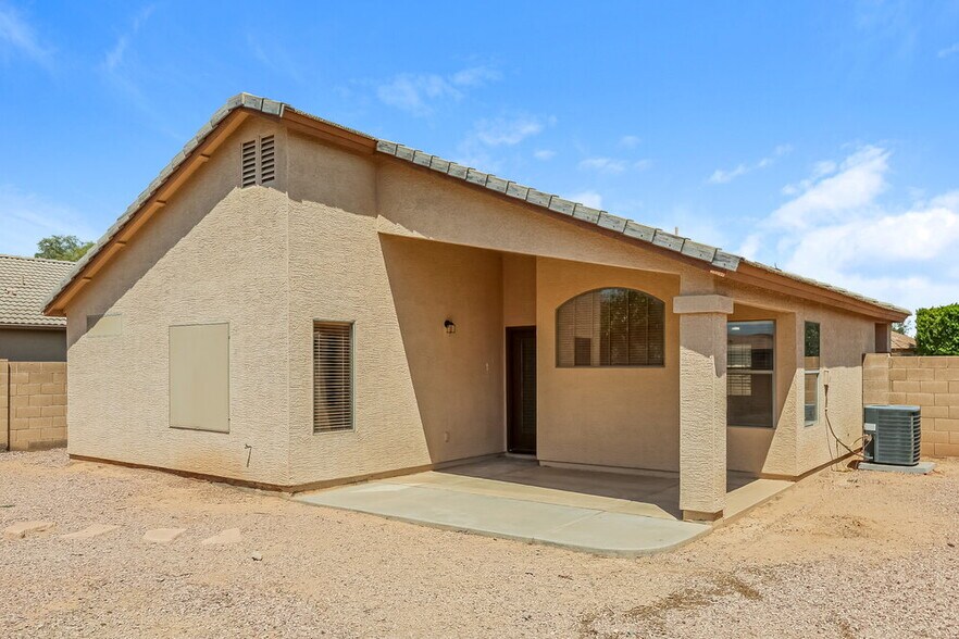 Building Photo - 13413 W Port Au Prince Ln