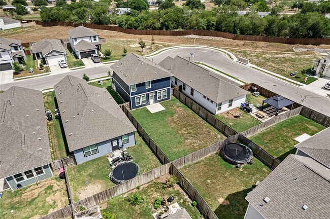 Building Photo - 6915 Tiznow Ln