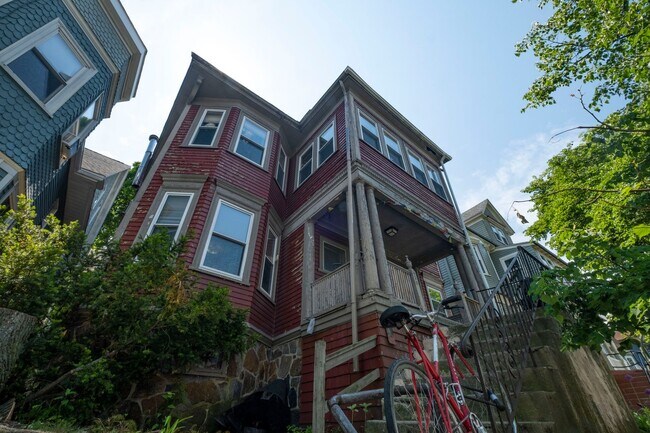 Building Photo - 430CEN