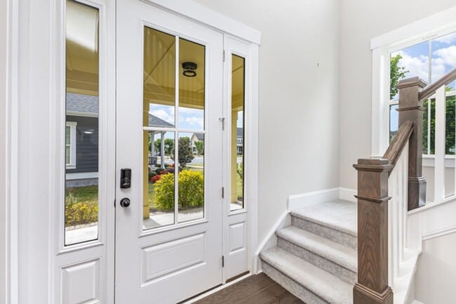 Building Photo - Exclusively Offered by Muse Realty Rentals...
