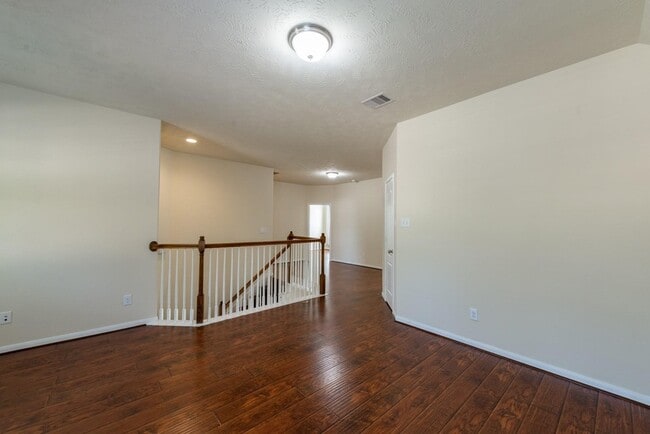 Building Photo - 6402 Addlestone Ridge Ln