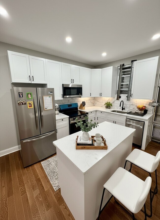 Building Photo - 2129 N Natrona St