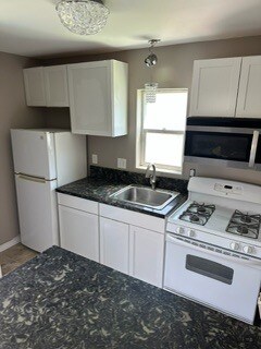 all new kitchen cabiinets - 1814 Pacific Beach Dr
