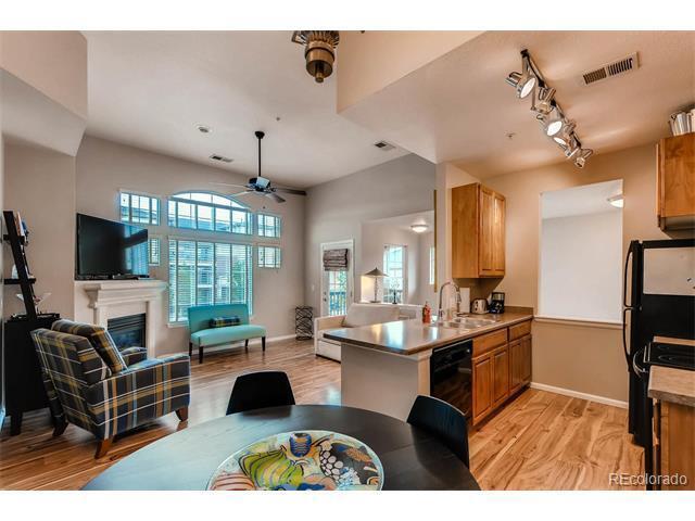 Building Photo - 3870 S Dayton St