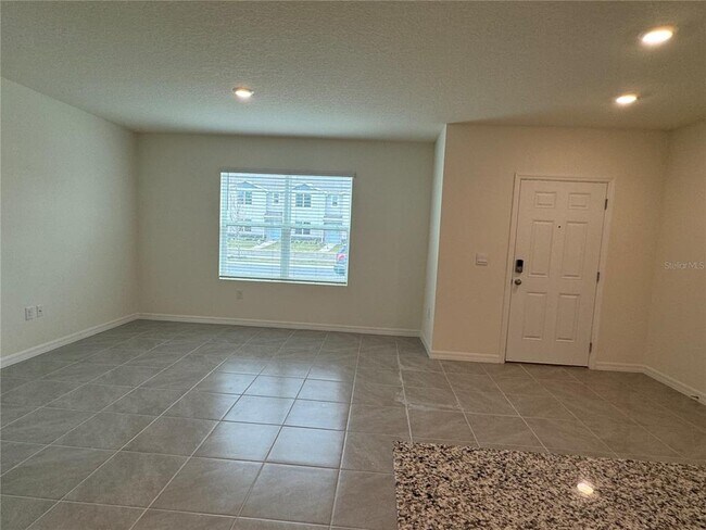 Building Photo - 371 Preston Cv Dr