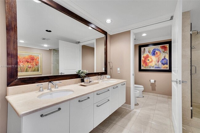 Building Photo - 3101 S Ocean Dr