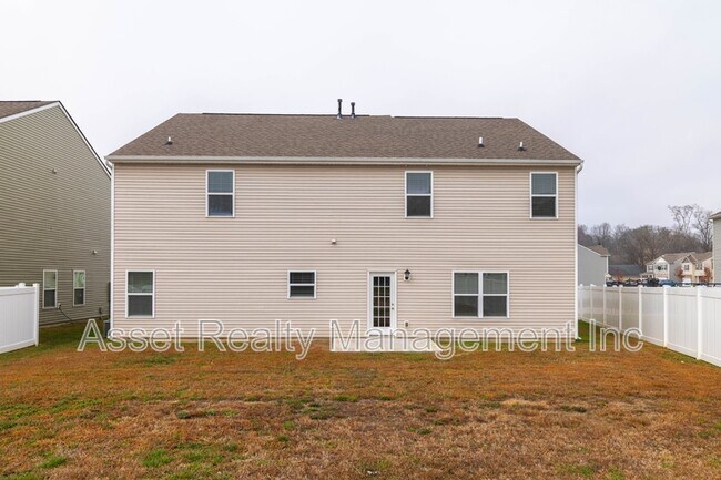 Building Photo - 4714 Willow Bluff Cir