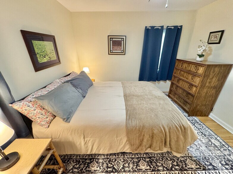 Building Photo - 3649 Berkeley Rd