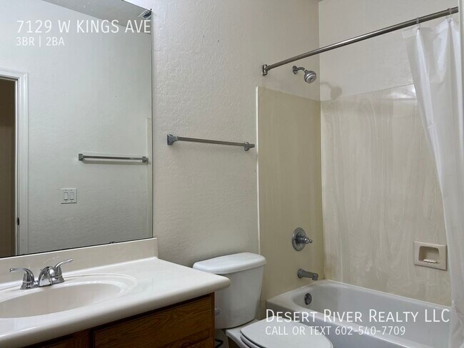 Building Photo - 7129 W Kings Ave