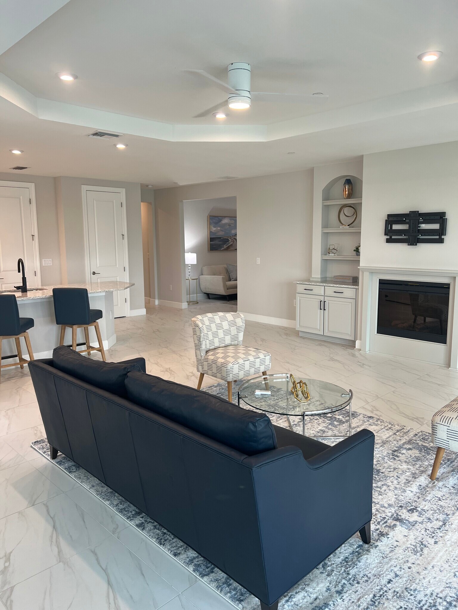 Building Photo - 15257 Zeno Way