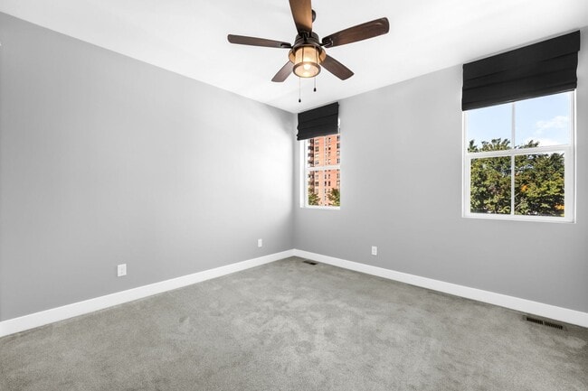 Building Photo - LUX 3BD, 3BA Home with Office Near Cherry Creek and Wash Park