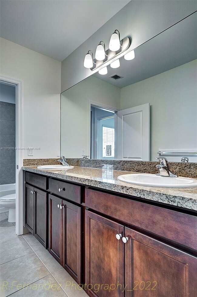 Building Photo - 4665 Windmill Ln