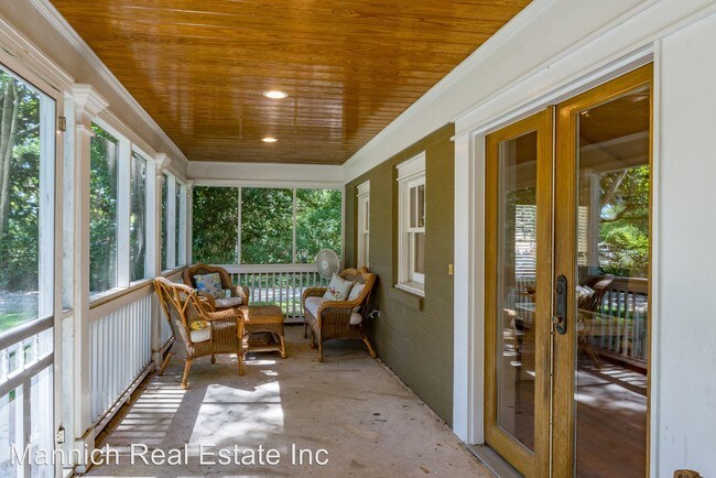 Building Photo - 3 br, 2 bath House - 104 Mershon St.