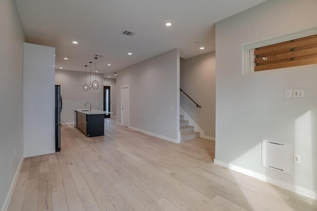 Building Photo - 2108 Tillery St