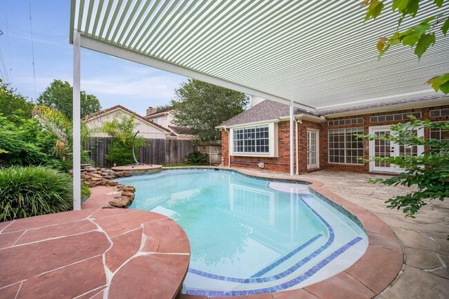 Building Photo - 3622 Springhill Ln
