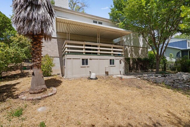 Building Photo - 11809 Eubank Dr