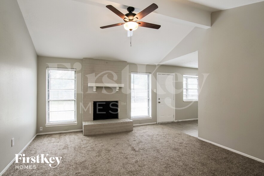 Building Photo - 4406 Tealgate Dr
