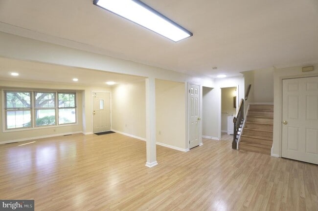 Building Photo - 1379 Gwynedale Way