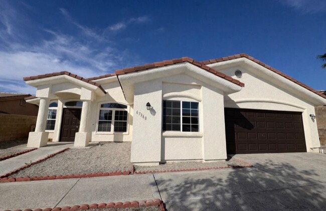Building Photo - AVAILABLE NOW  4bd/2ba, 1895 Sq. Ft. Single Family Home with Solar