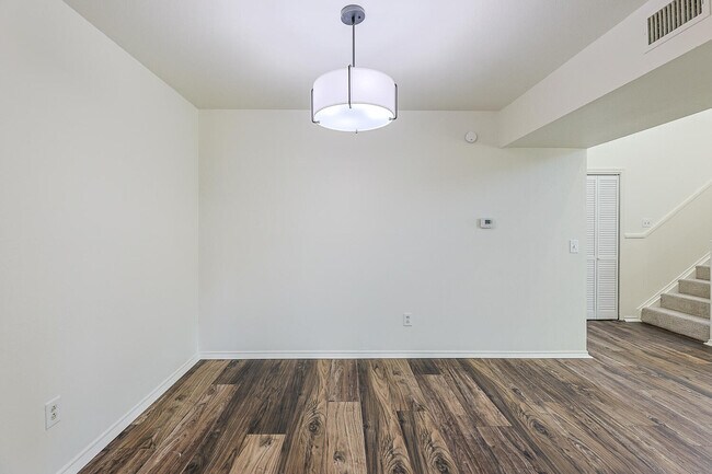 Building Photo - 8308 Albany Ave