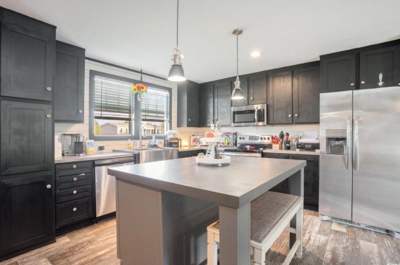 Building Photo - 3824 Wayside Rd