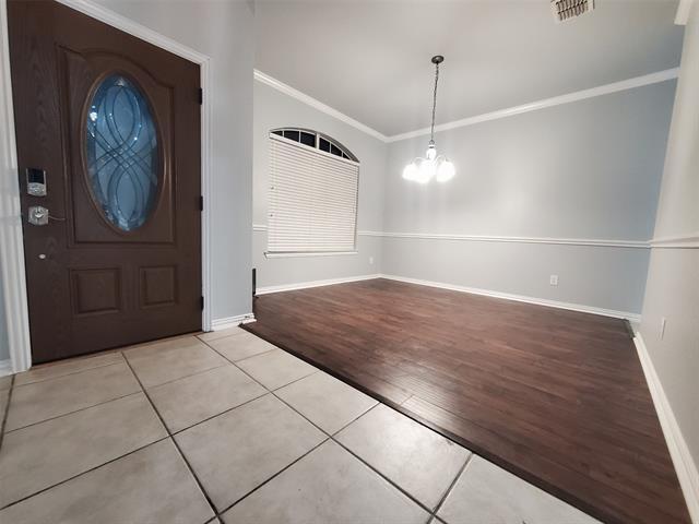 Building Photo - 1024 Fair Oaks Dr